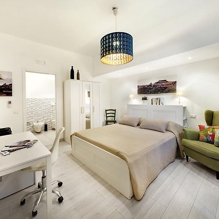 Siciliacasevacanze - Marina Domus Rooms Marina di Ragusa Bagian luar foto